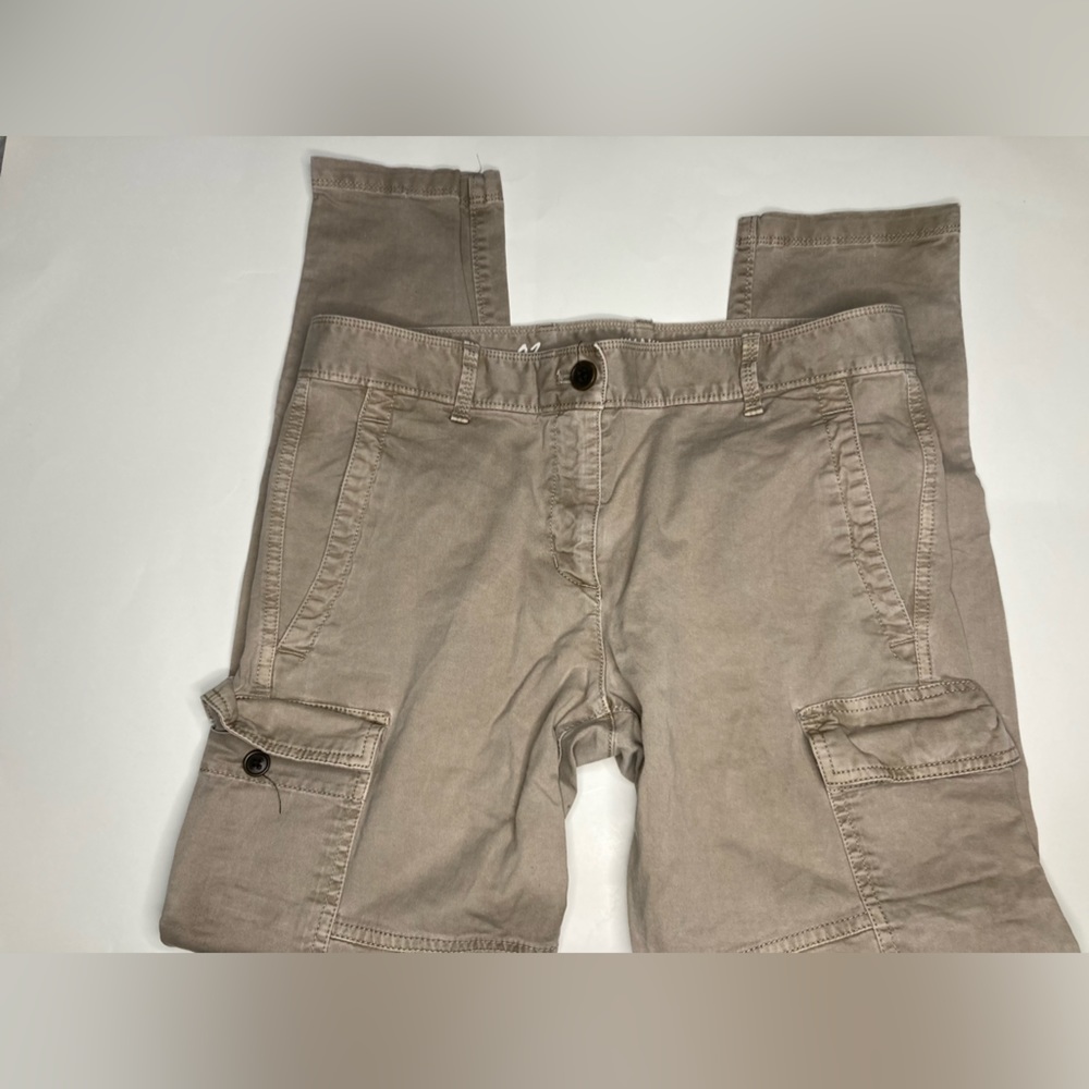 Gap Khakis